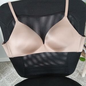 Love by Gap Bra